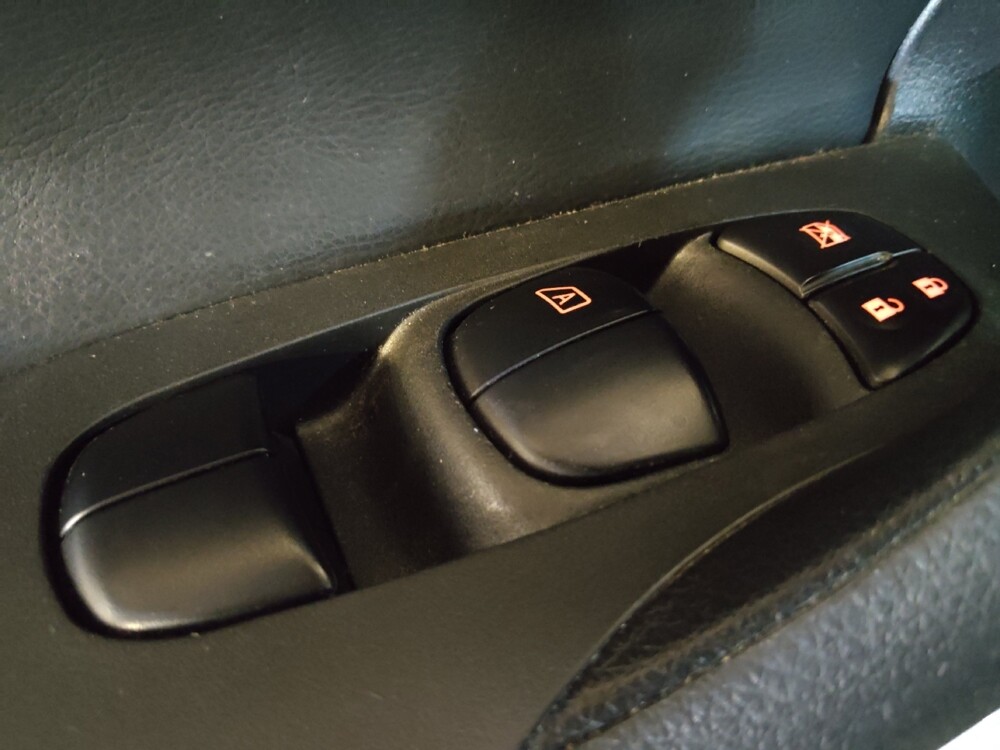 2018 Nissan Altima in Greenville, SC 29607 - 18121648 27