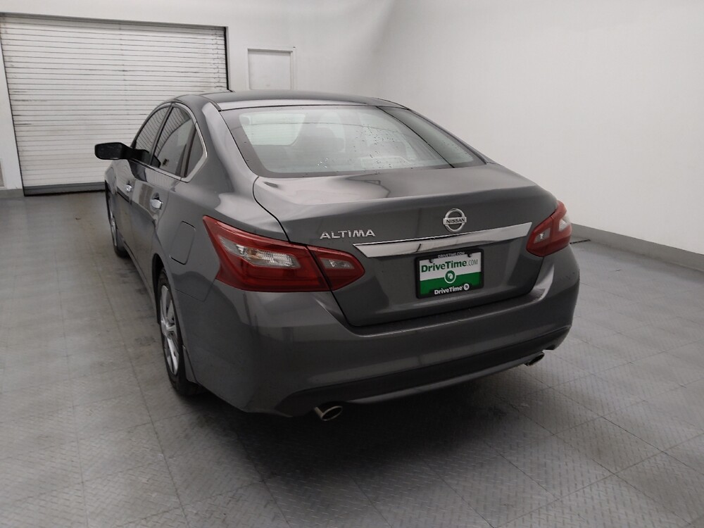 2018 Nissan Altima in Greenville, SC 29607 - 18121648 6