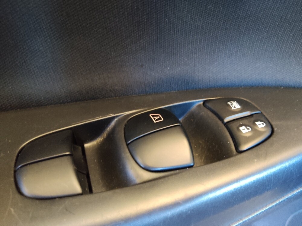 2019 Nissan Sentra in Greenville, SC 29607 - 18121651 27