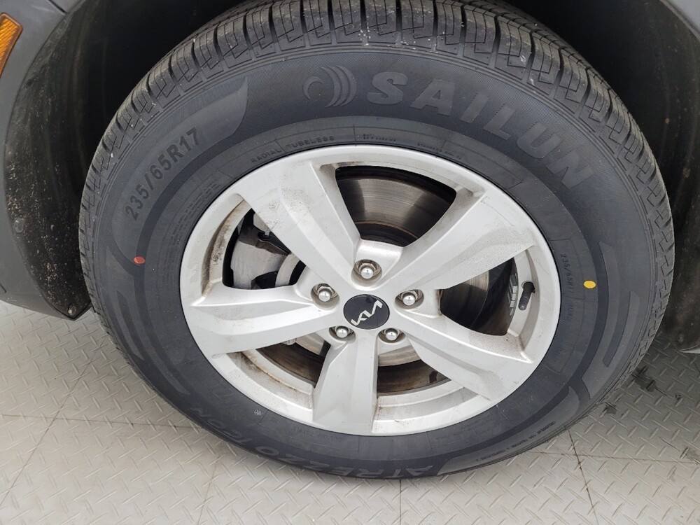 2022 Kia Sorento in Charleston, SC 29414 - 18121652 31