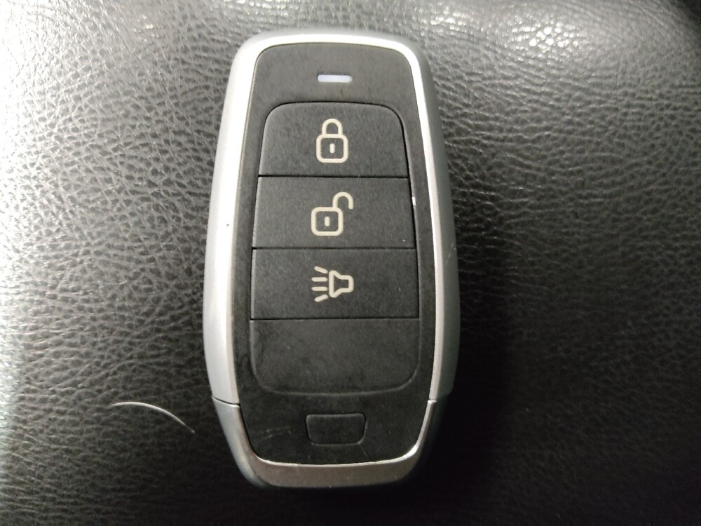 2018 Nissan Sentra in Greenville, SC 29607 - 18121654 32