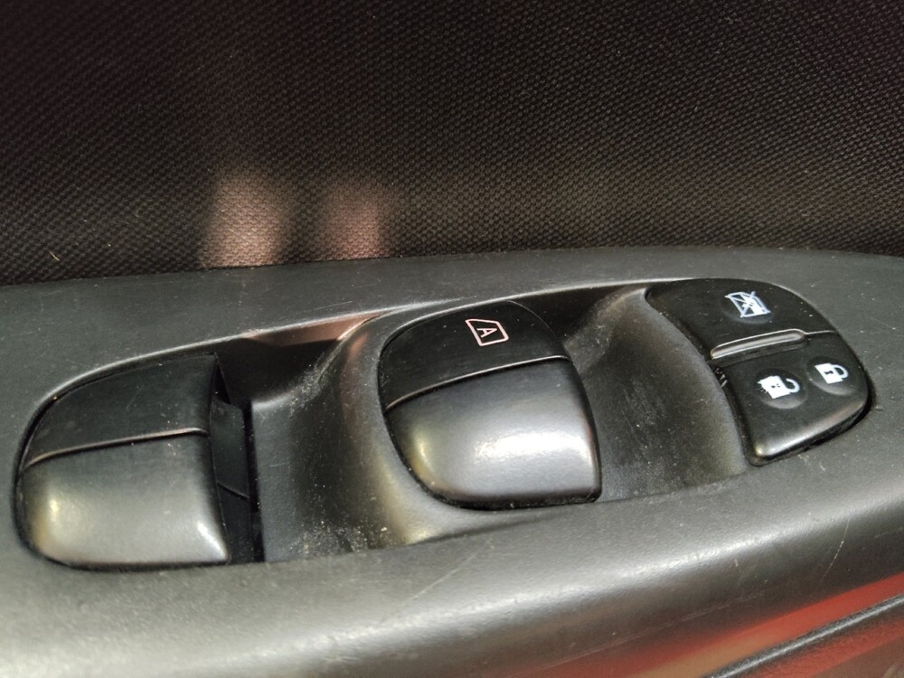 2018 Nissan Sentra in Greenville, SC 29607 - 18121654 27