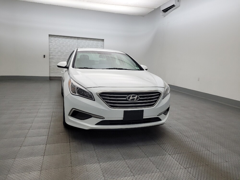 2017 Hyundai Sonata in Tucson, AZ 85705 - 18121655 14