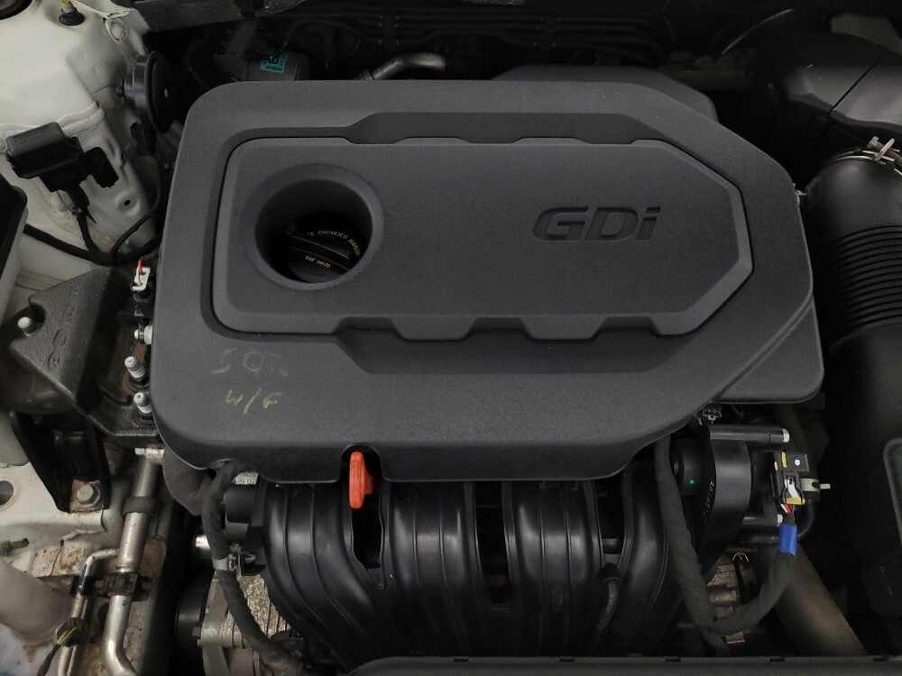 2017 Hyundai Sonata in Tucson, AZ 85705 - 18121655 30