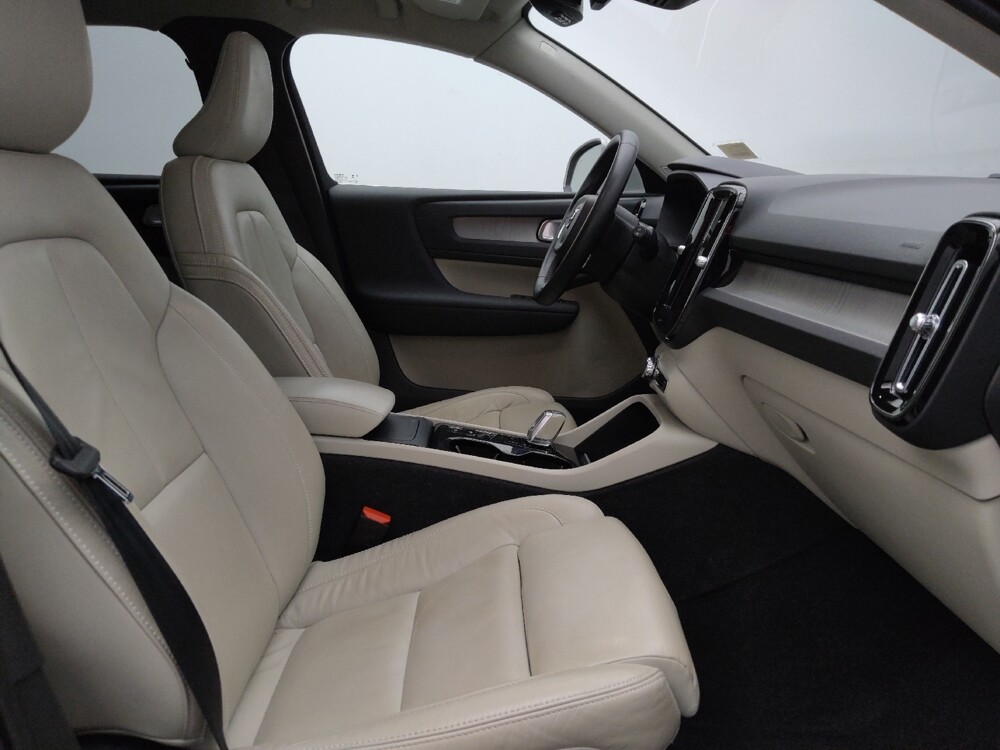 2023 Volvo XC40 in Denver, CO 80012 - 18121660 21