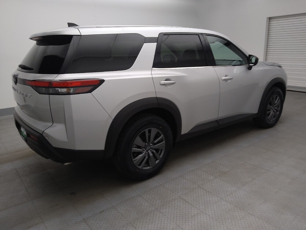 2023 Nissan Pathfinder in Albuquerque, NM 87123 - 18121662 10
