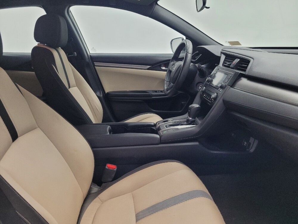 2017 Honda Civic in Madison, TN 37115 - 18121665 21