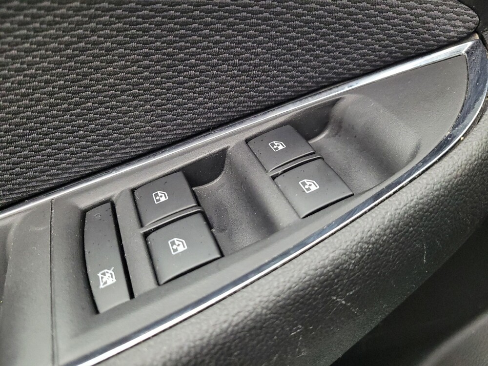 2017 Chevrolet Cruze in Antioch, TN 37013 - 18121667 27