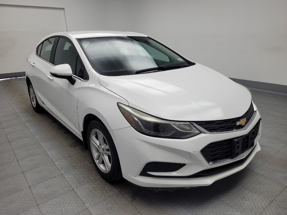 2017 Chevrolet Cruze in Antioch, TN 37013 - 18121667 13