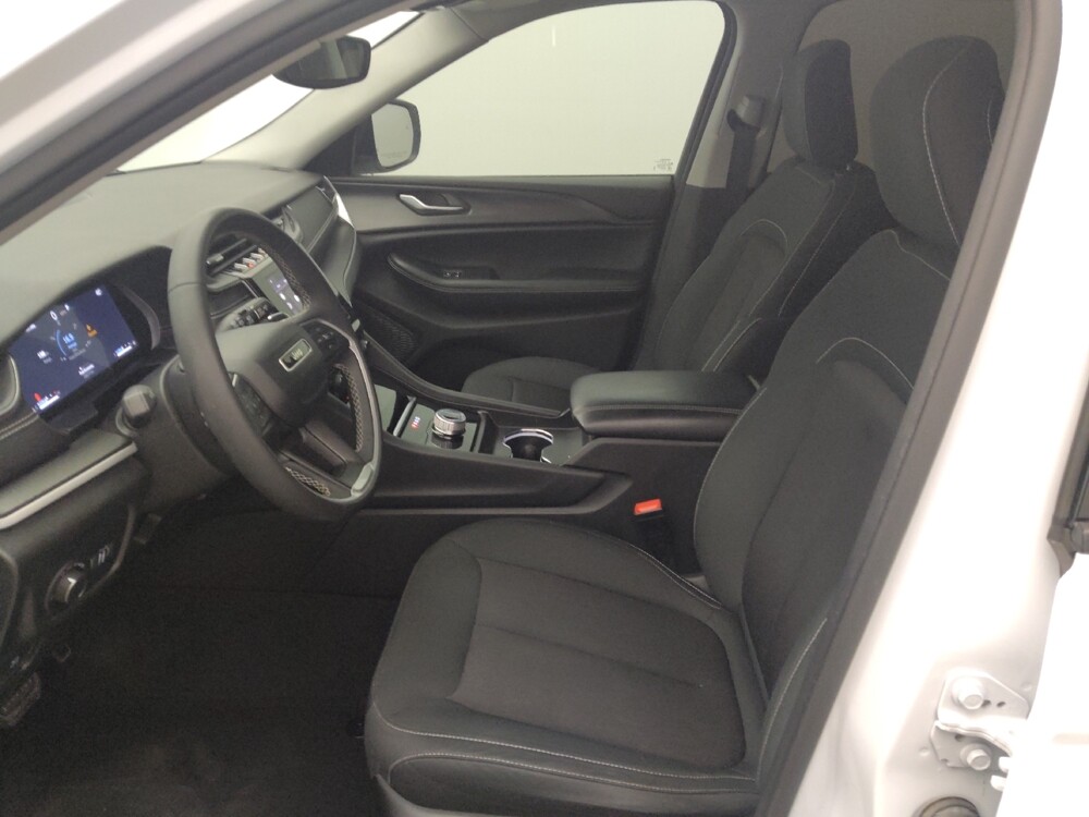 2023 Jeep Grand Cherokee L in Live Oak, TX 78233 - 18121676 17