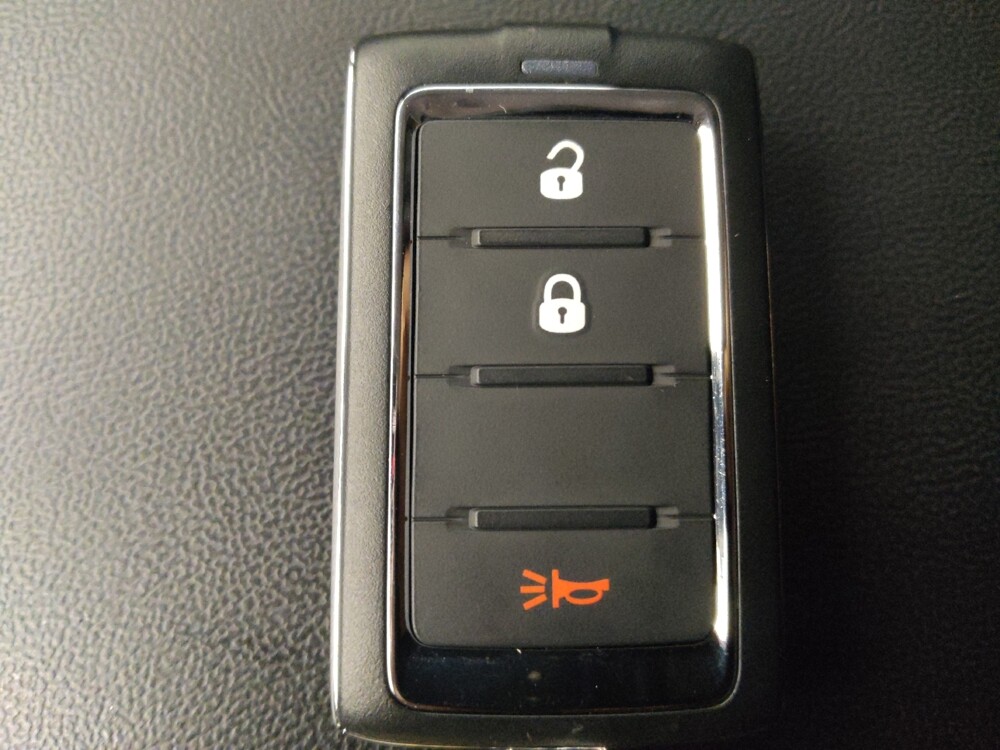 2023 Jeep Grand Cherokee L in Live Oak, TX 78233 - 18121676 32