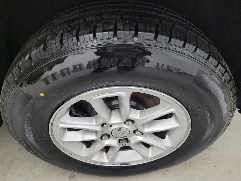 2019 Jeep Grand Cherokee in Toledo, OH 43617 - 18121680 31