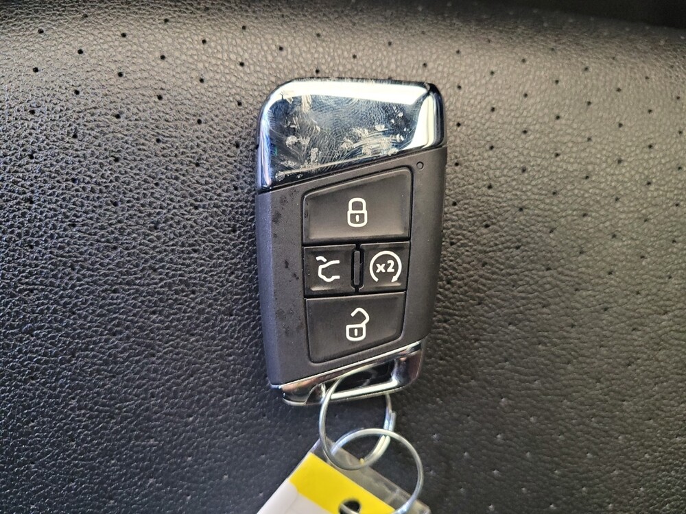 2020 Volkswagen Atlas in Fairfield, OH 45014 - 18121681 32