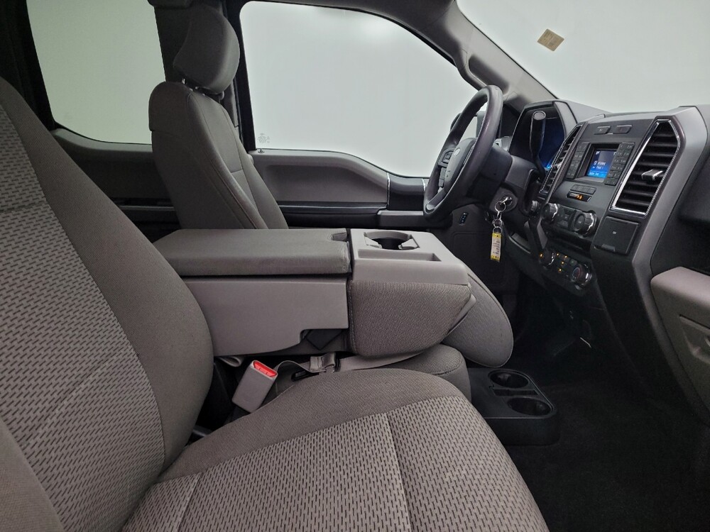 2017 Ford F150 in Fairfield, OH 45014 - 18121683 21