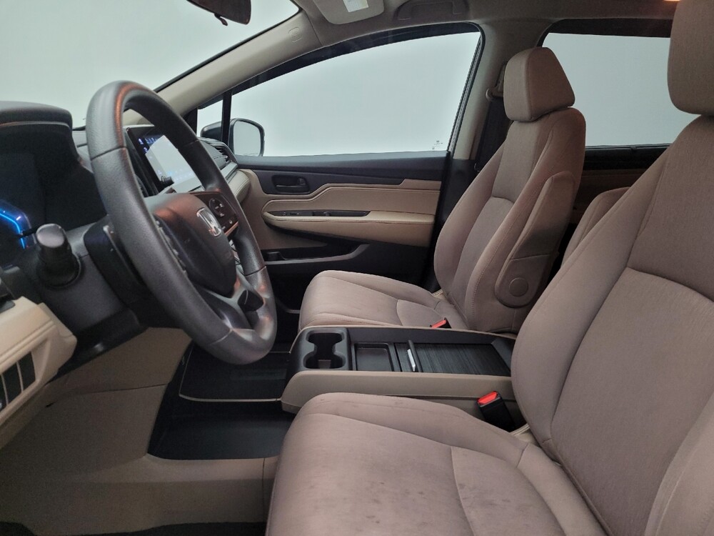 2018 Honda Odyssey in Toledo, OH 43617 - 18121684 17