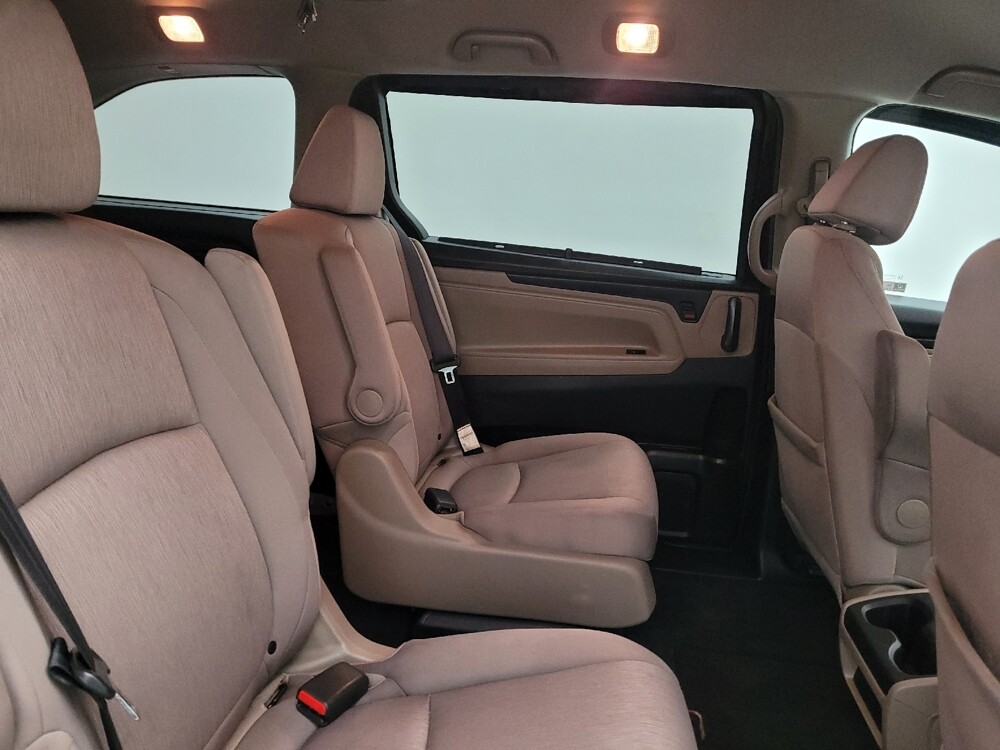 2018 Honda Odyssey in Toledo, OH 43617 - 18121684 19