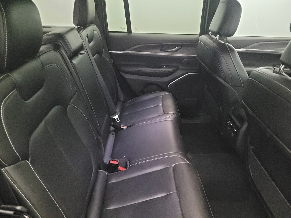 2024 Jeep Grand Cherokee in Temple Hills, MD 20746 - 18121687 19