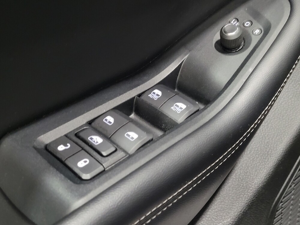 2023 Jeep Grand Cherokee in Temple Hills, MD 20746 - 18121693 27