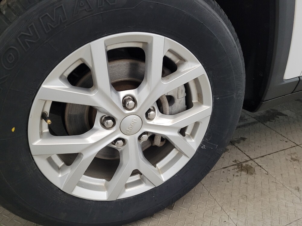 2023 Jeep Grand Cherokee in Temple Hills, MD 20746 - 18121693 31