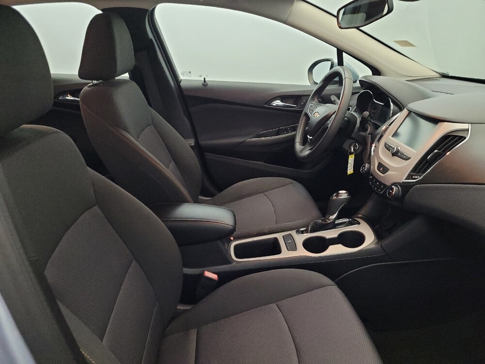 2018 Chevrolet Cruze in Richmond, VA 23235 - 18121697 21