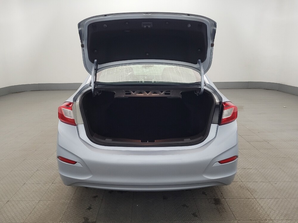 2018 Chevrolet Cruze in Richmond, VA 23235 - 18121697 29