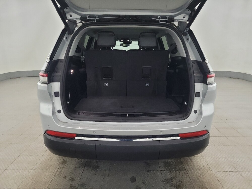 2021 Jeep Grand Cherokee L in Woodbridge, VA 22191 - 18121701 29