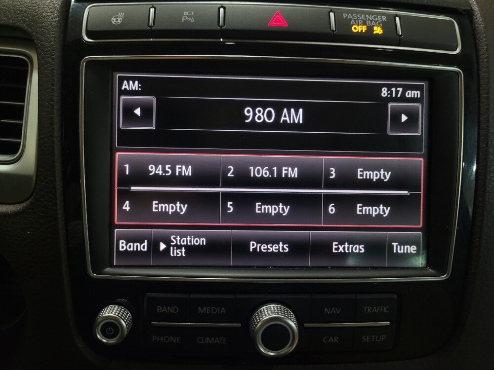 2016 Volkswagen Touareg in Richmond, VA 23235 - 18121704 25