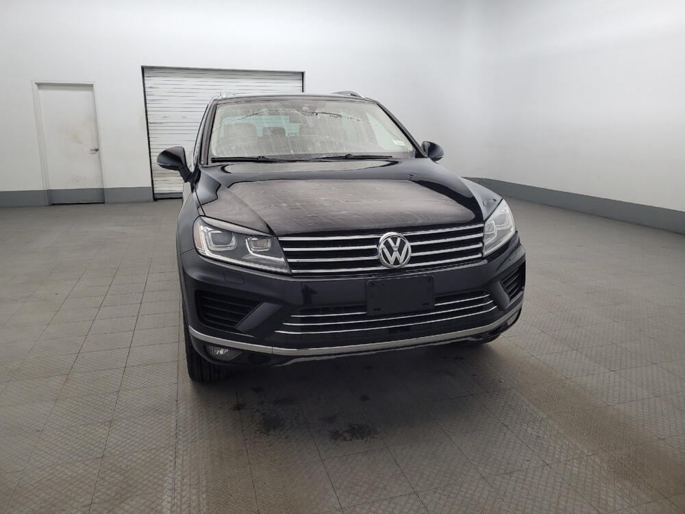 2016 Volkswagen Touareg in Richmond, VA 23235 - 18121704 14