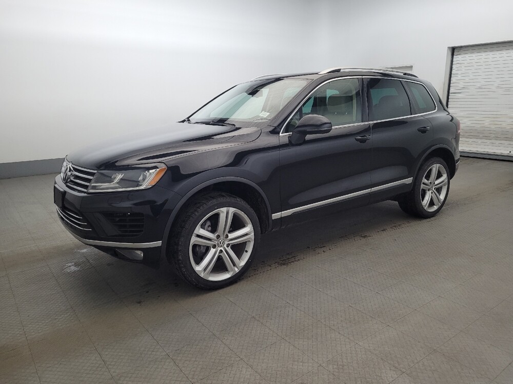 2016 Volkswagen Touareg in Richmond, VA 23235 - 18121704 2