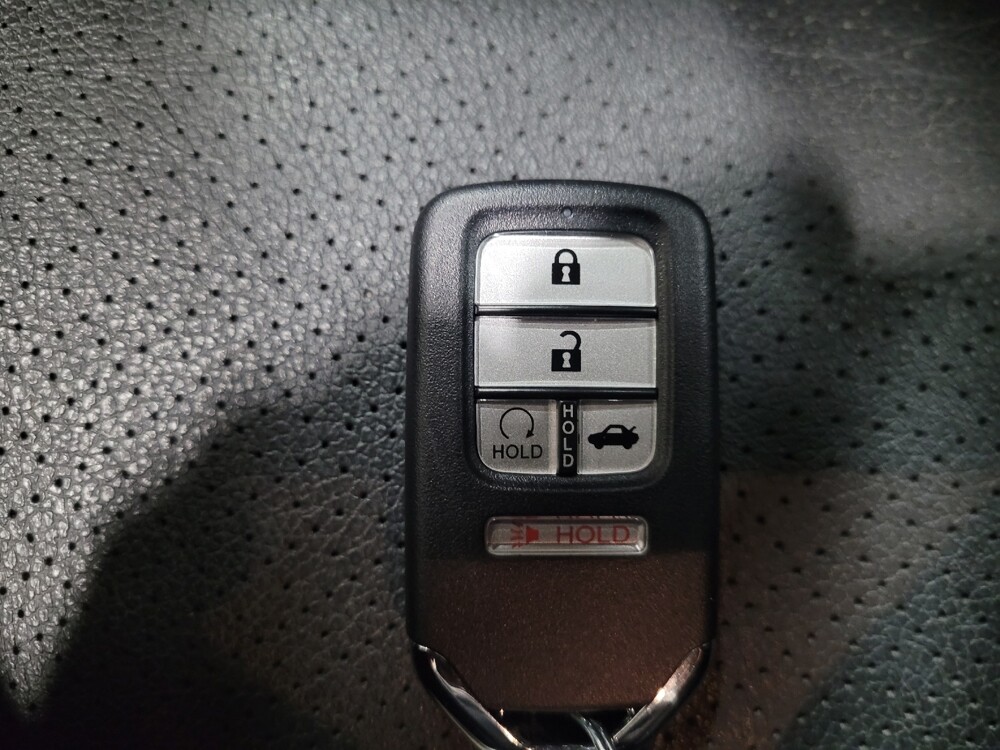 2017 Honda Accord in Chesapeake, VA 23320 - 18121706 32