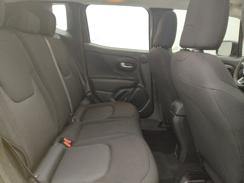 2023 Jeep Renegade in Albuquerque, NM 87123 - 18121709 19