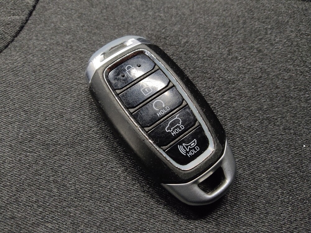 2020 Hyundai Palisade in Tucson, AZ 85705 - 18121710 32