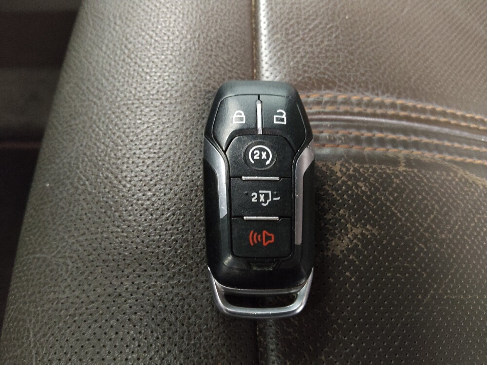 2016 Ford F150 in Wichita, KS 67207 - 18121711 32