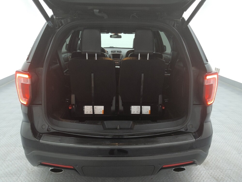 2019 Ford Explorer in Wichita, KS 67207 - 18121713 29