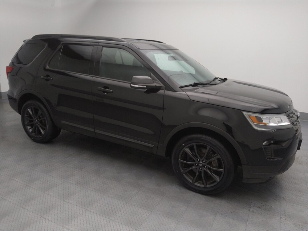 2019 Ford Explorer in Wichita, KS 67207 - 18121713 11