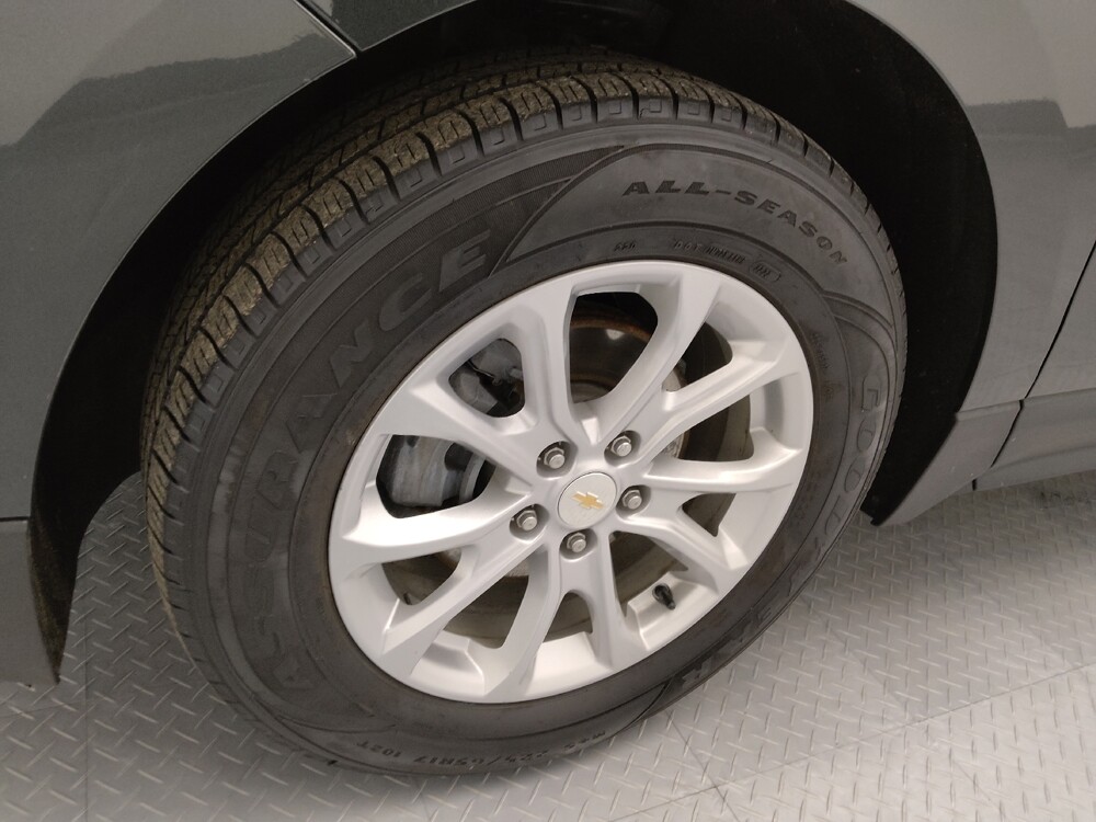 2019 Chevrolet Equinox in Topeka, KS 66611 - 18121714 31