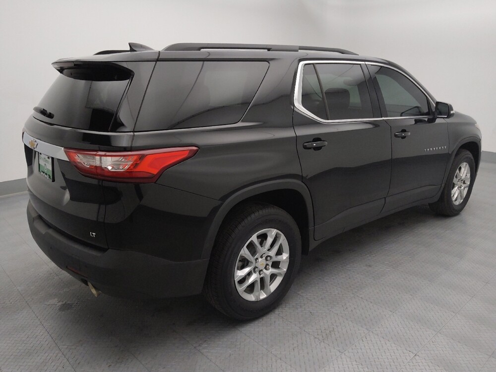 2021 Chevrolet Traverse in St. Louis, MO 63136 - 18121715 10