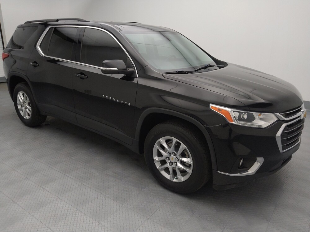 2021 Chevrolet Traverse in St. Louis, MO 63136 - 18121715 11