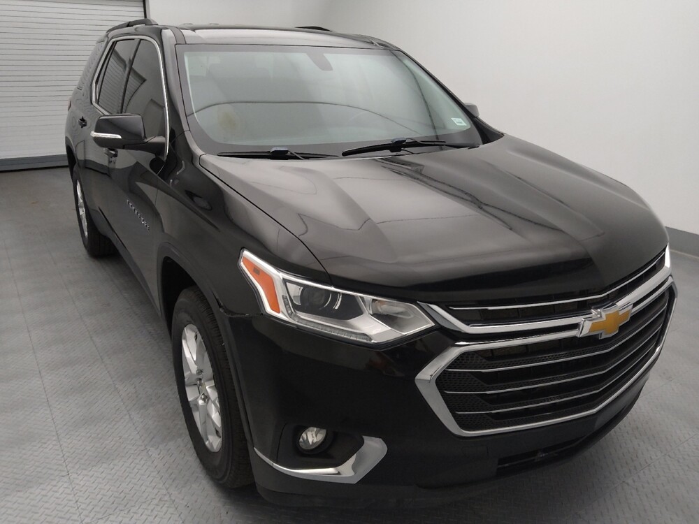 2021 Chevrolet Traverse in St. Louis, MO 63136 - 18121715 14