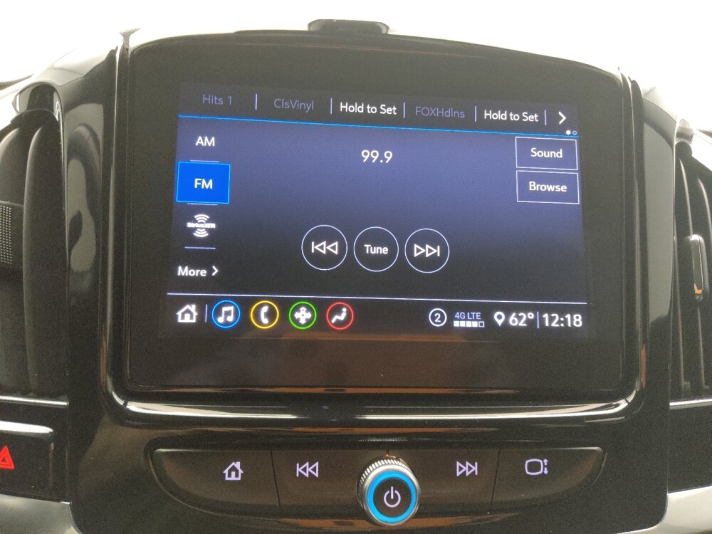 2021 Chevrolet Traverse in St. Louis, MO 63136 - 18121715 25