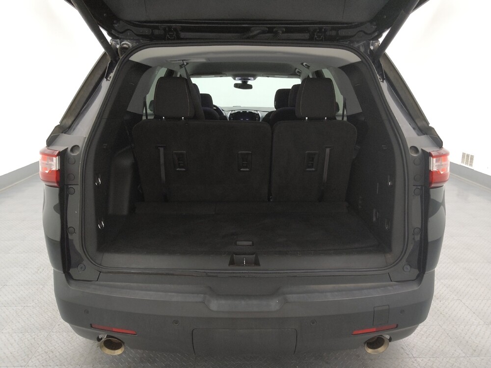 2021 Chevrolet Traverse in St. Louis, MO 63136 - 18121715 29