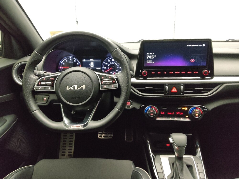 2024 Kia Forte in Arlington, TX 76011 - 18121716 22