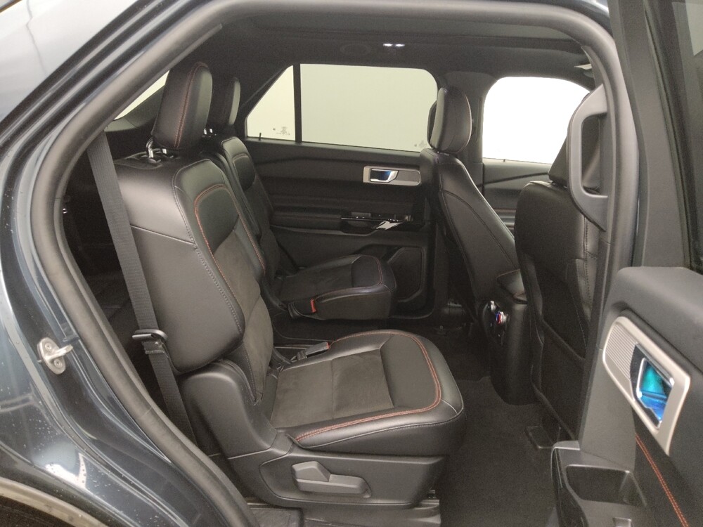 2022 Ford Explorer in St. Louis, MO 63136 - 18121717 19