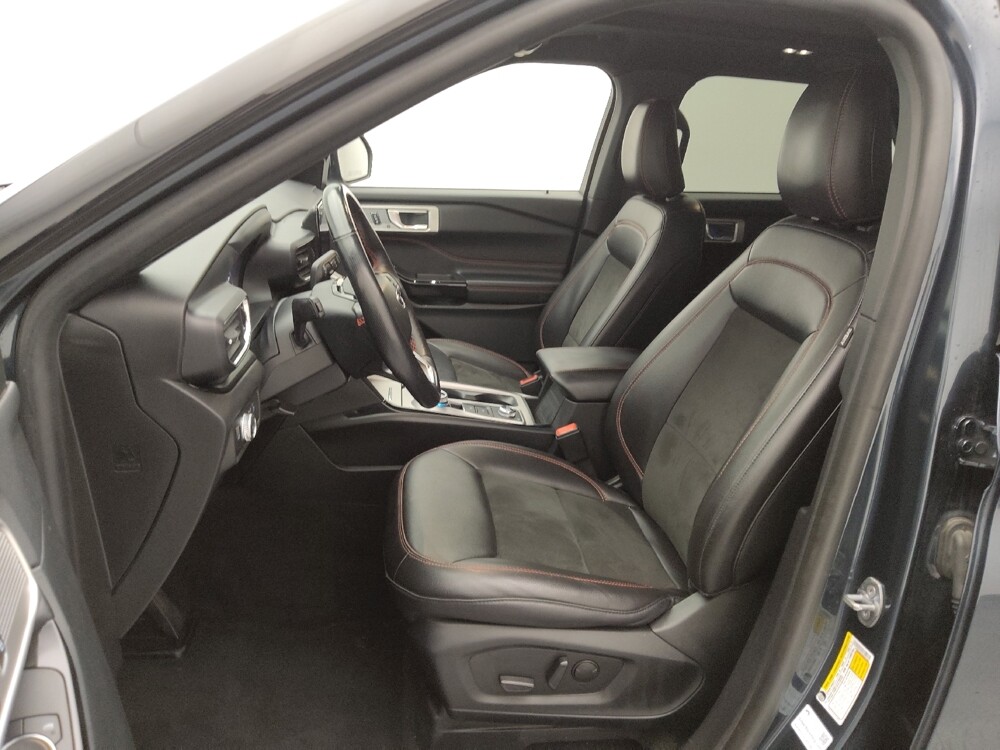 2022 Ford Explorer in St. Louis, MO 63136 - 18121717 17