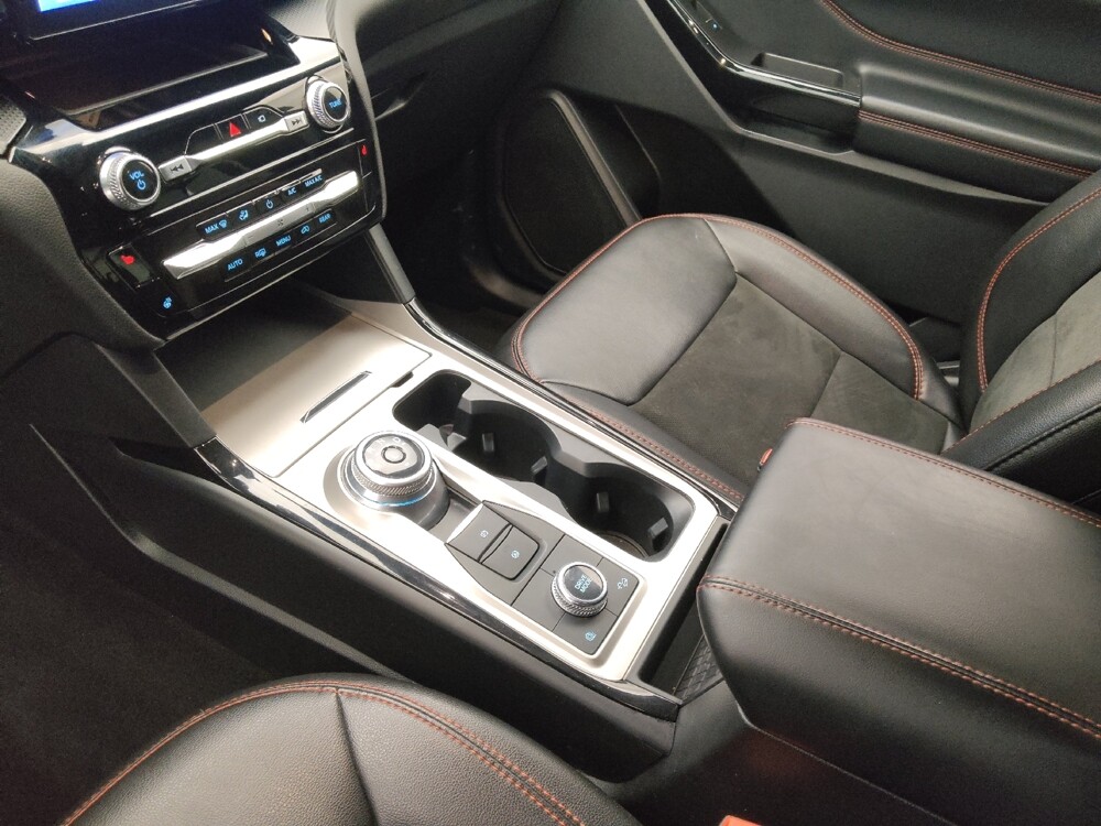 2022 Ford Explorer in St. Louis, MO 63136 - 18121717 26
