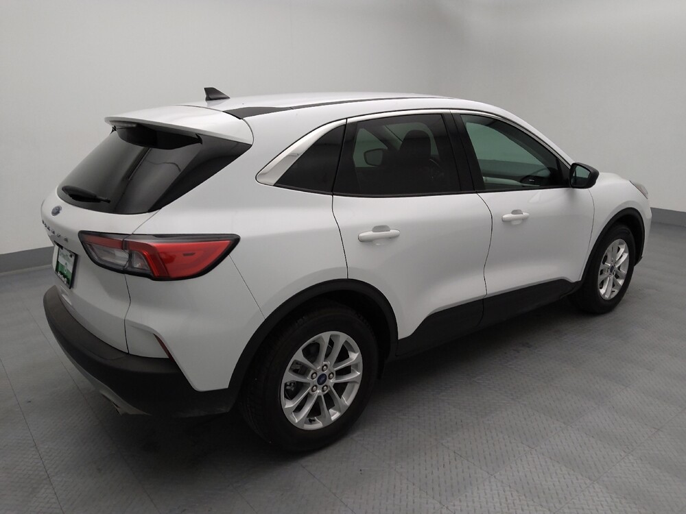 2022 Ford Escape in Topeka, KS 66611 - 18121718 10