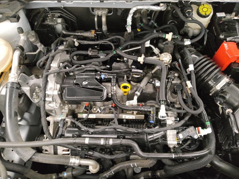 2022 Ford Escape in Topeka, KS 66611 - 18121718 30