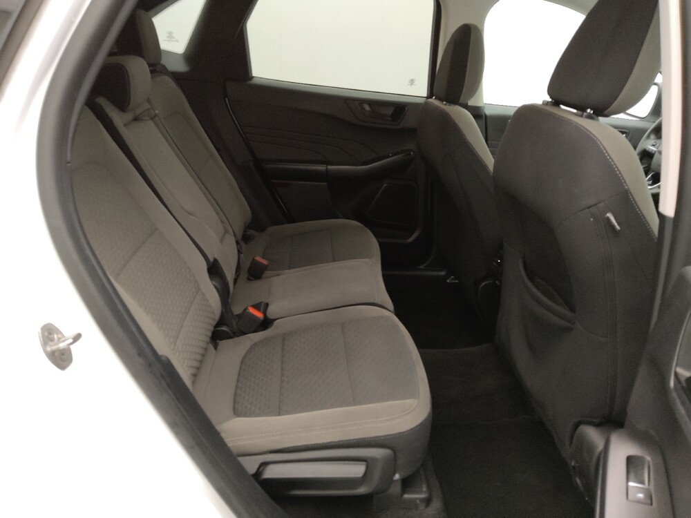 2022 Ford Escape in Topeka, KS 66611 - 18121718 19