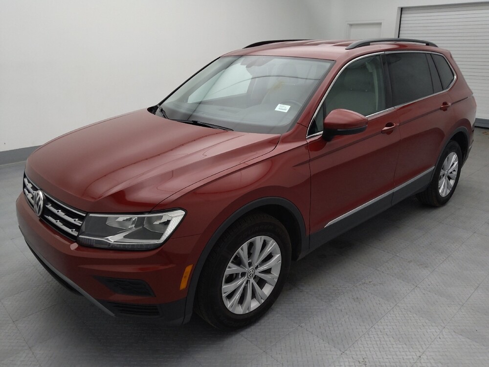 2018 Volkswagen Tiguan in St. Louis, MO 63136 - 18121719 2