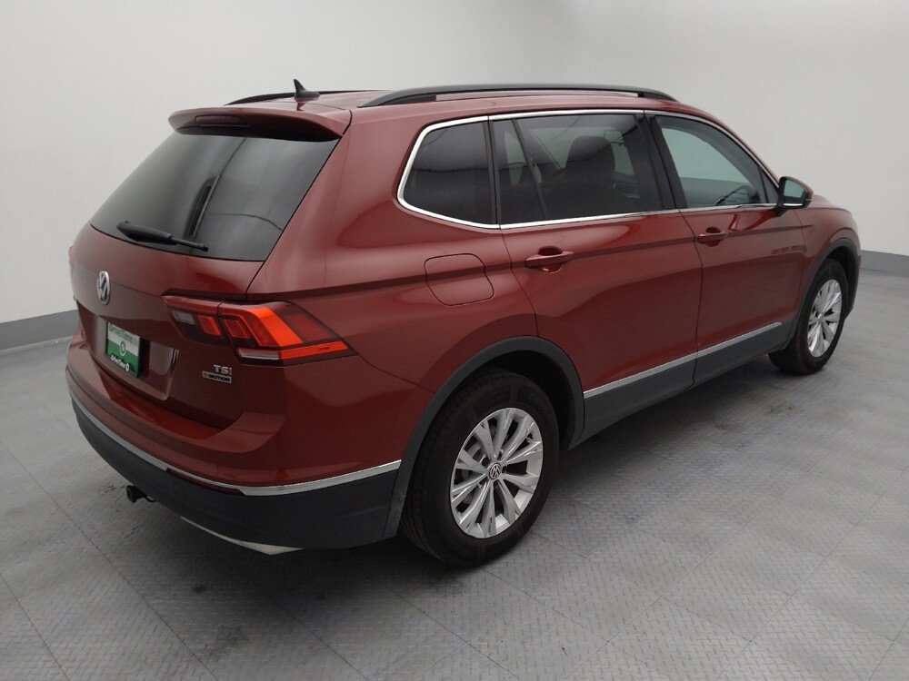 2018 Volkswagen Tiguan in St. Louis, MO 63136 - 18121719 10